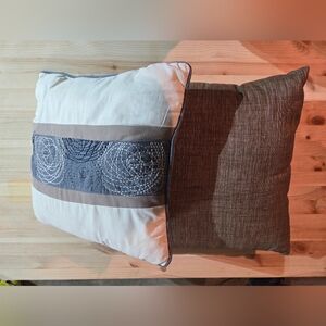 Throw pillows